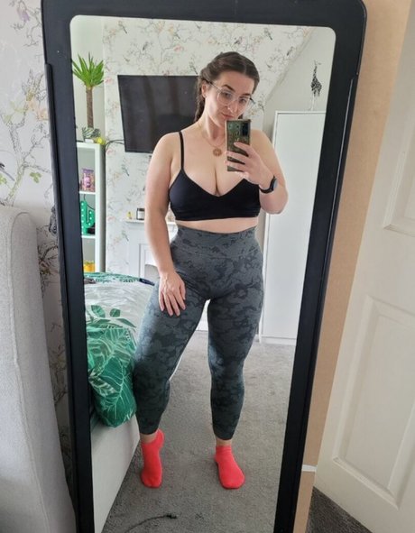 Jade Lucy hd model img