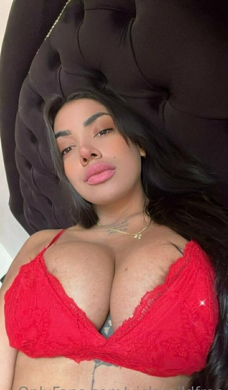 vickywildfree hot star photos