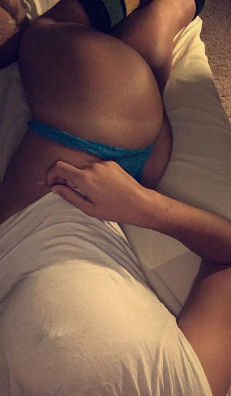 MariposaBohemia model top pictures