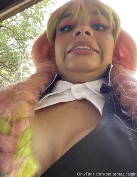 petitemagicalgirl model hot gallery