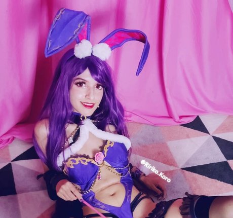 Ririko Koro nude pornstar img