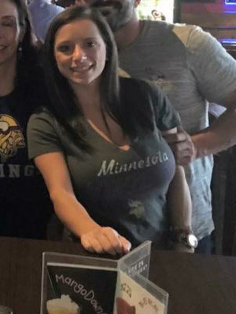 Sarah H pretty model photos