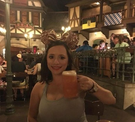 Sarah H model naked archive