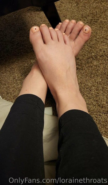 lorainethroats perfect model pics