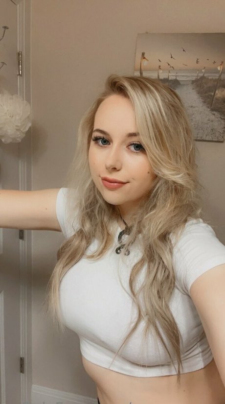 carmennem exclusive pornstar picture