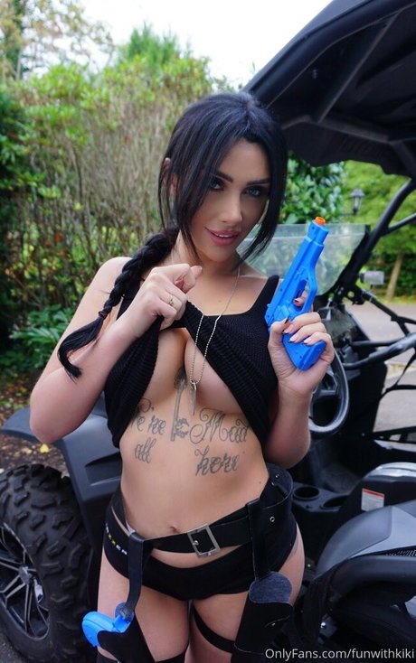 Funwithkiki star sexy img