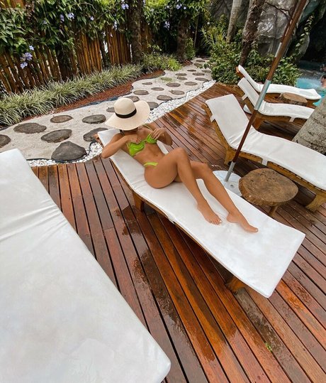 Alessandra Prado erotic actress photo