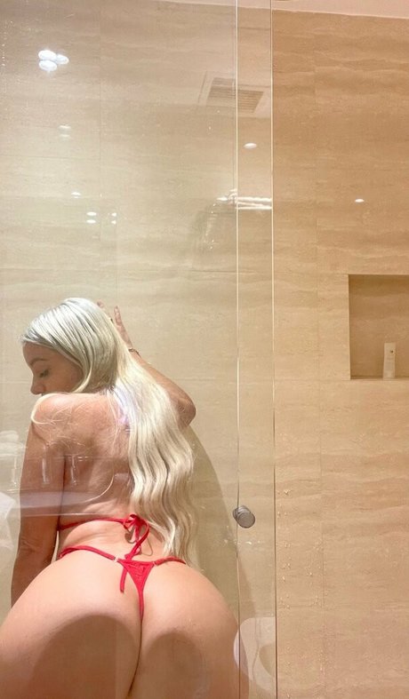 Barbie Michelle hd pornstar photo