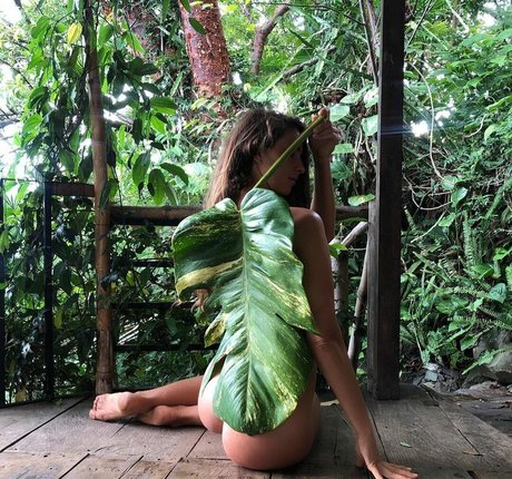 Yanusya star exclusive pics