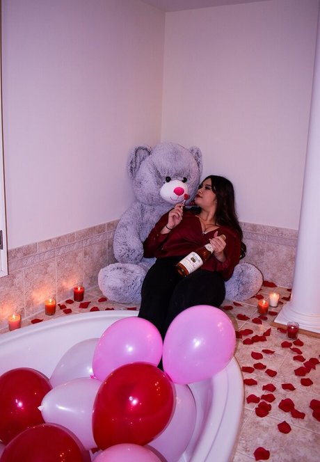 Amanda F pornographic star images