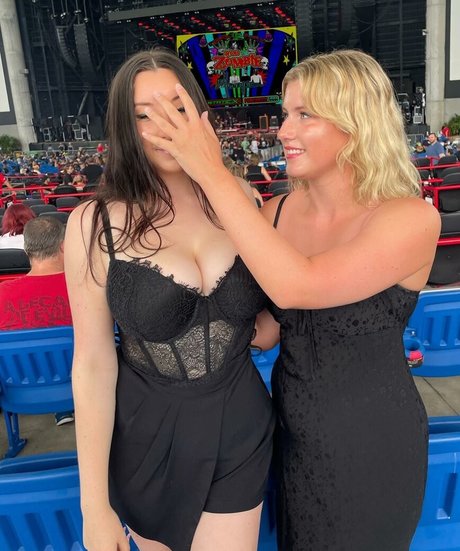 Olivia O pornstar pretty pictures