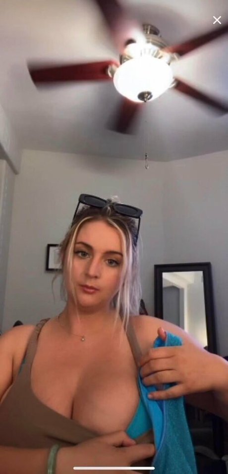 Jessica Miller adult model picture