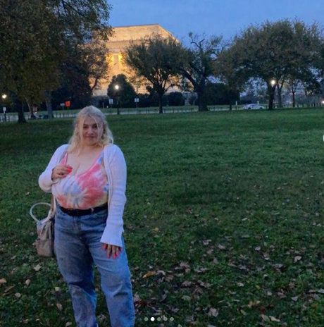 Sophia A naked pornstar images