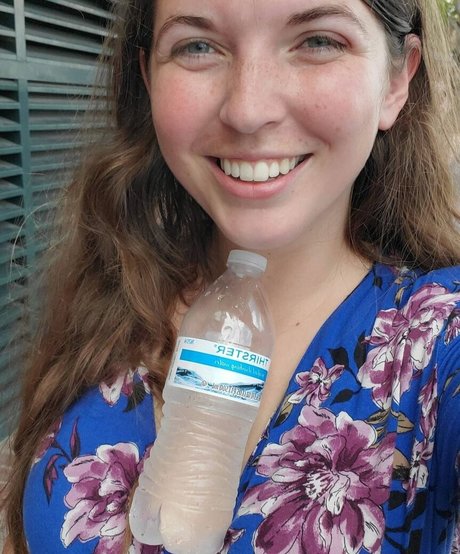 Lisa ASMR porn star pictures