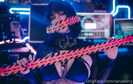 nanaberry model pornographic photos