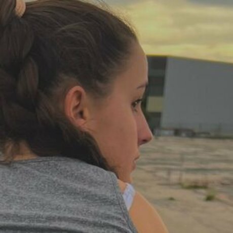 redmil model nice images