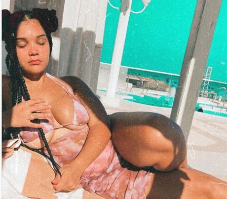 k__blossom 16 model hd image