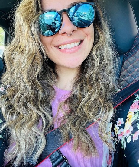 Fitfissy pornographic actress pictures