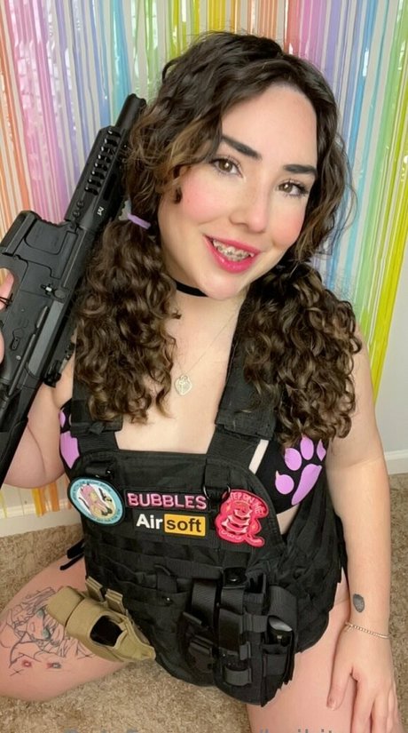 kaikitsune model nudes photo