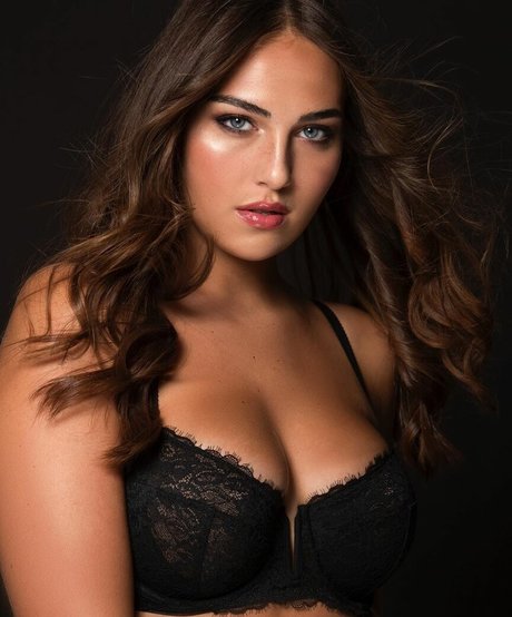 Shaylee Starr naked actress pictures