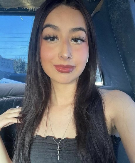 Geminicokeslut nudes model img