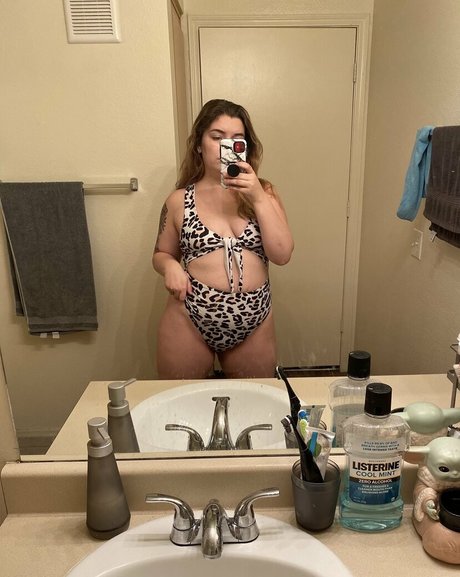 hotwife onlyfans xxx archive