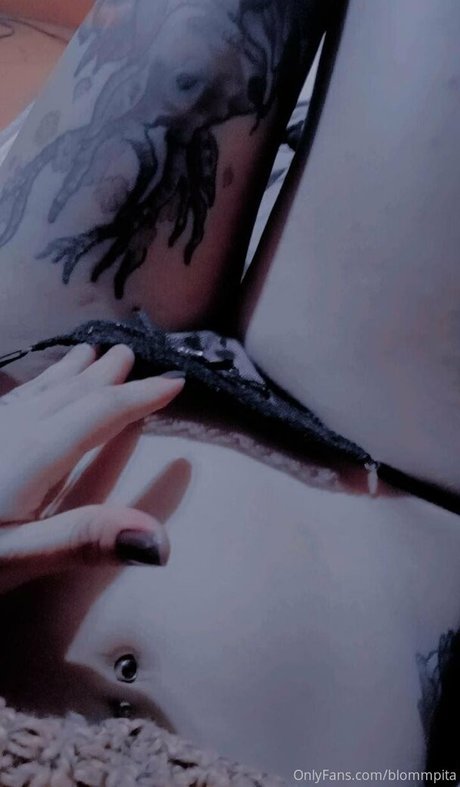 blommpita pornographic star photo