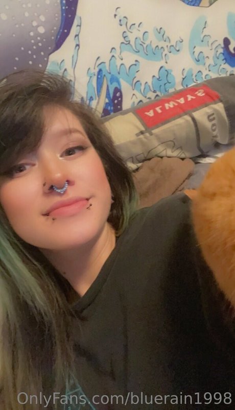 bluerain1998 naked actress galleries