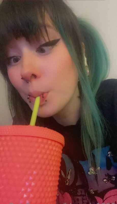 bluerain1998 pornographic model archive