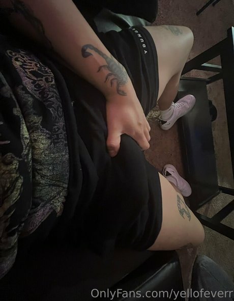 yellofeverr hd actress image