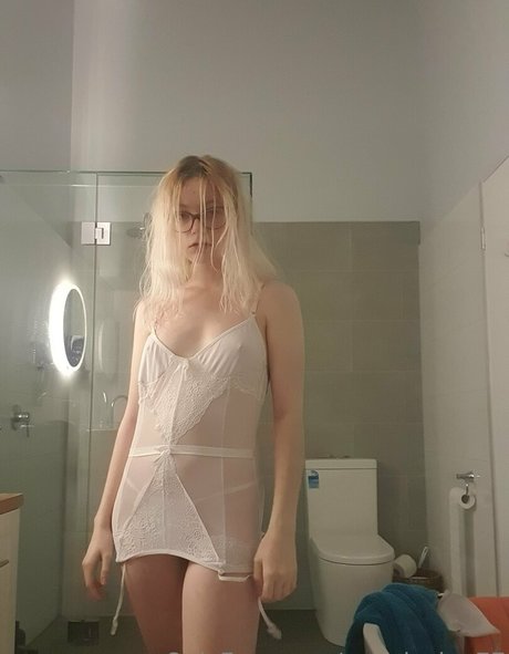 angelcake 77 star porn gallery