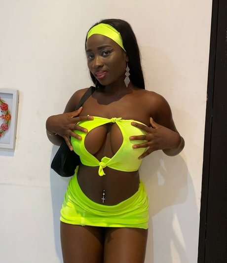 smiley black doll pornstar sexy photos