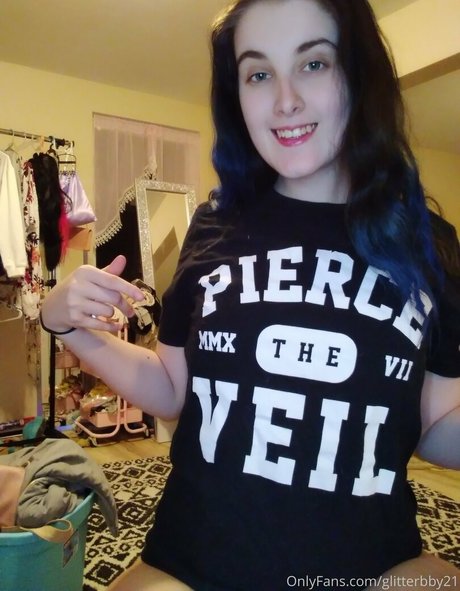 glitterbby21 nude model images