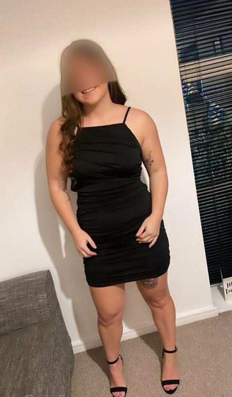 sophietomuk star nude gallery