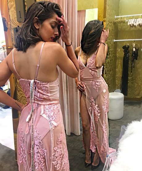 Simmi Singh pornstar high quality picture