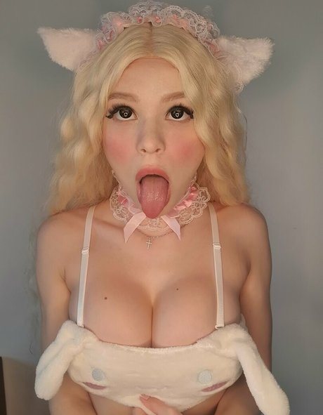 vivienmidigafree pornstar nude picture