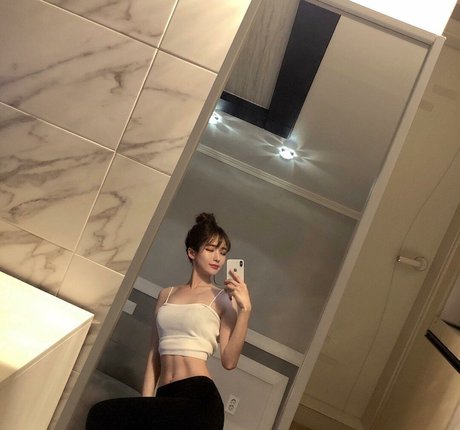 gpdnjs__k free actress pics