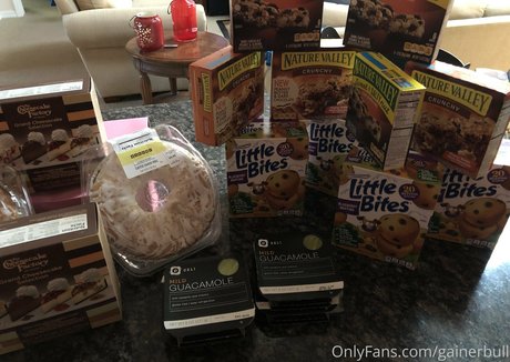 bulge onlyfans sexy pic