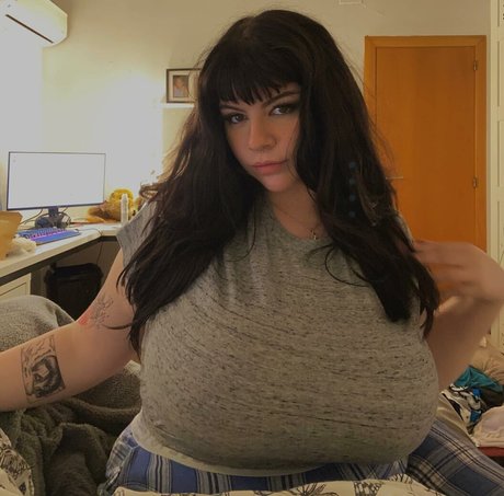 famous midget onlyfans xxx photos