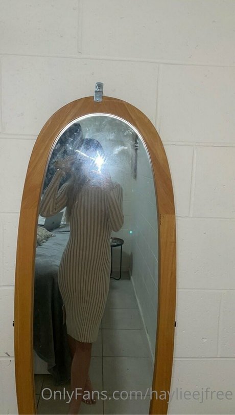 haylieejfree star sex pictures