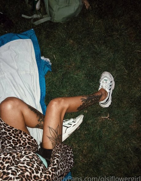 olsiflowergirl sexy pornstar pic
