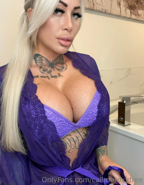 callmeroxyfree pornstar nudes galleries