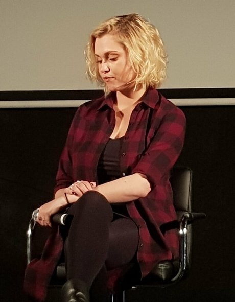 Eliza Taylor pornstar sex images