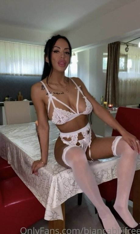 Biancabiii model img