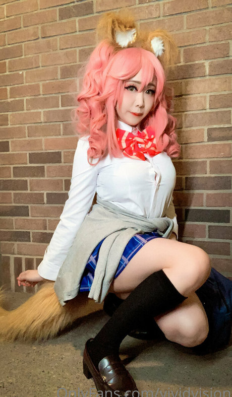 vividvision model art picture