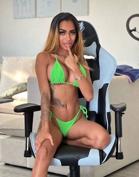 amthai richard star nudes images