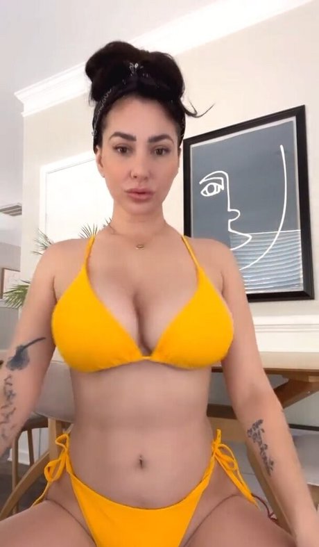 busty ebony onlyfans porno galleries