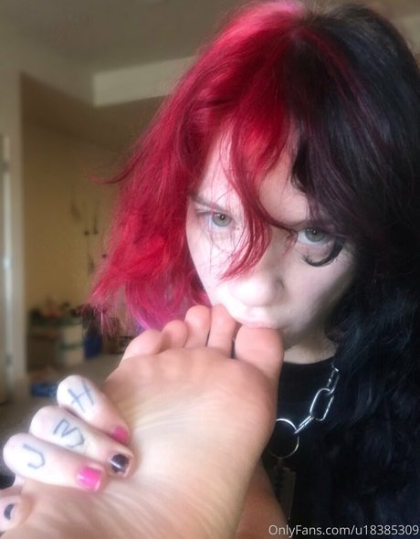 strawberryswitch model hot image