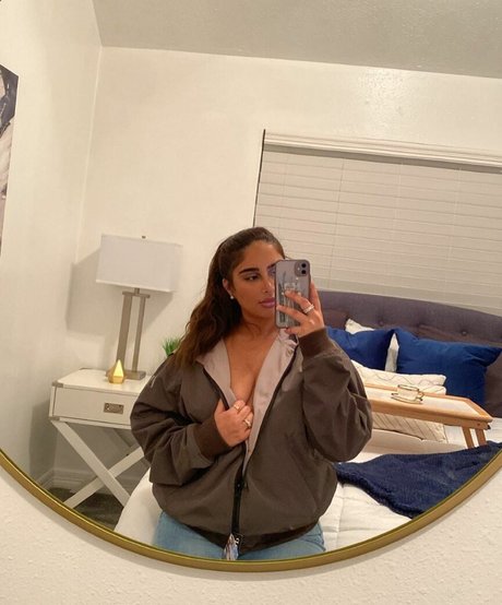 therealmeghnaa best pornstar pics