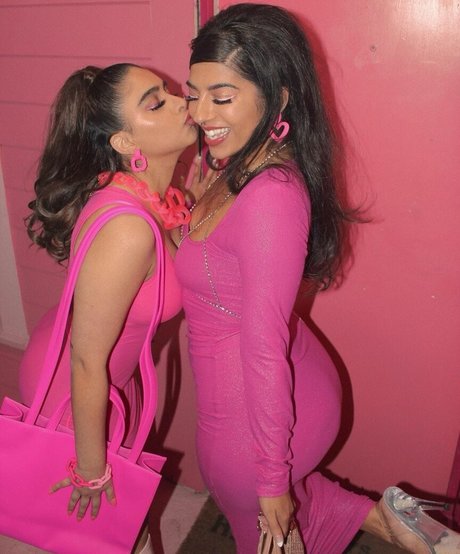 therealmeghnaa model porn galleries